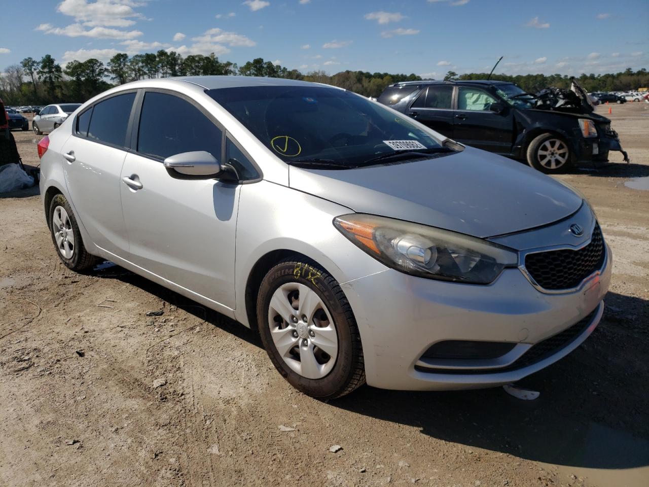 Photo 1 from auction – 2016 KIA FORTE LX with VIN KNAFX4A60G5572115