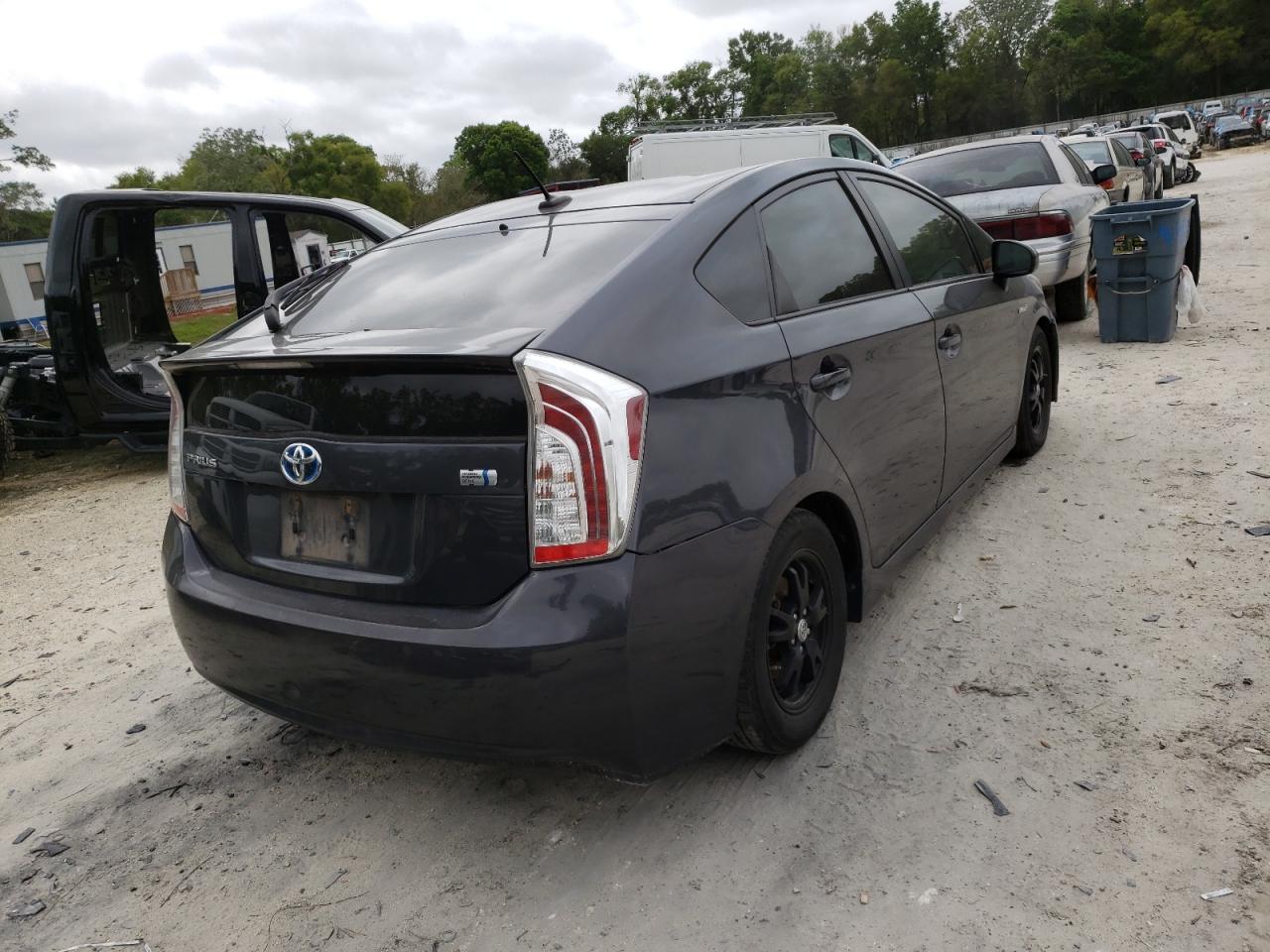 Photo 4 from auction – 2015 TOYOTA PRIUS with VIN JTDKN3DU6F0423991