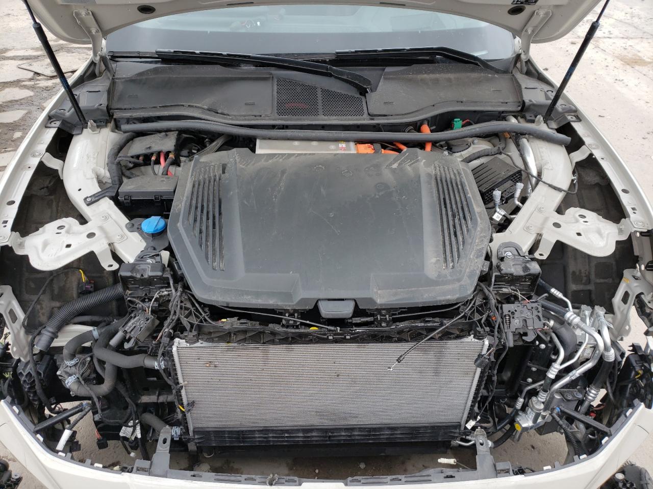 Photo 7 from auction – 2019 AUDI E-TRON PRE with VIN WA1VABGEXKB021360