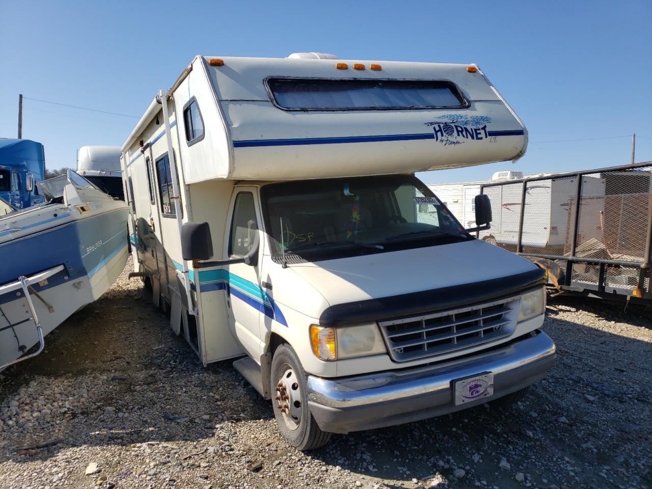 FORD ECONOLINE 1996 with VIN 1FDKE30G2THA95266 - Photo from auction