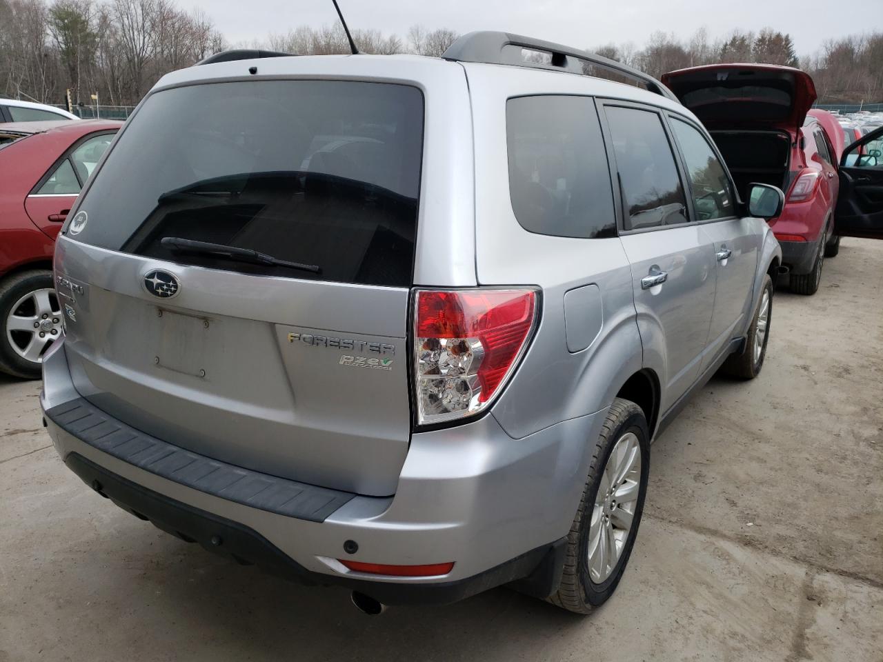 Photo 4 from auction – 2012 SUBARU FORESTER L with VIN JF2SHAEC5CH454441