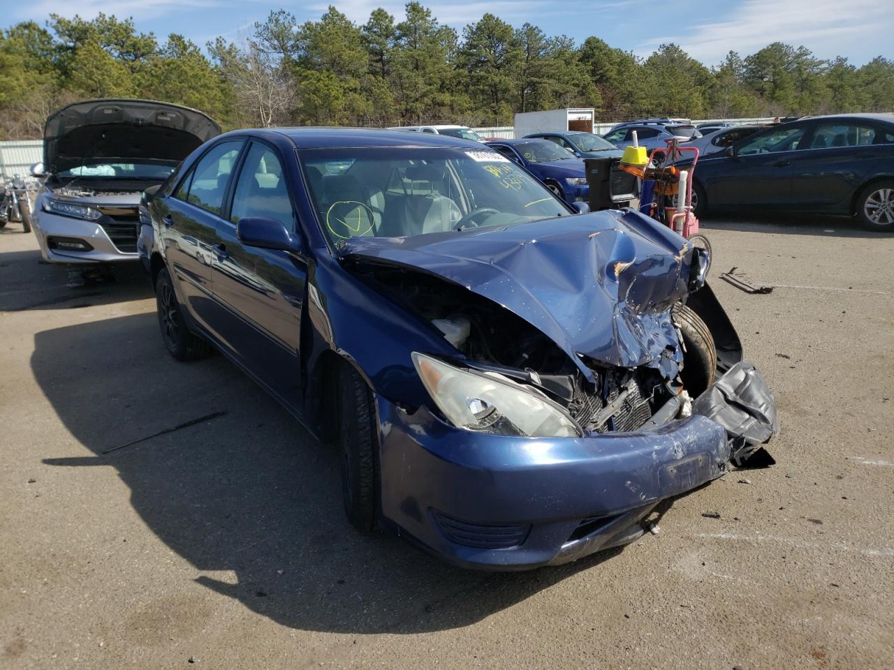 Photo 1 from auction – 2005 TOYOTA CAMRY LE with VIN 4T1BE30K45U430719