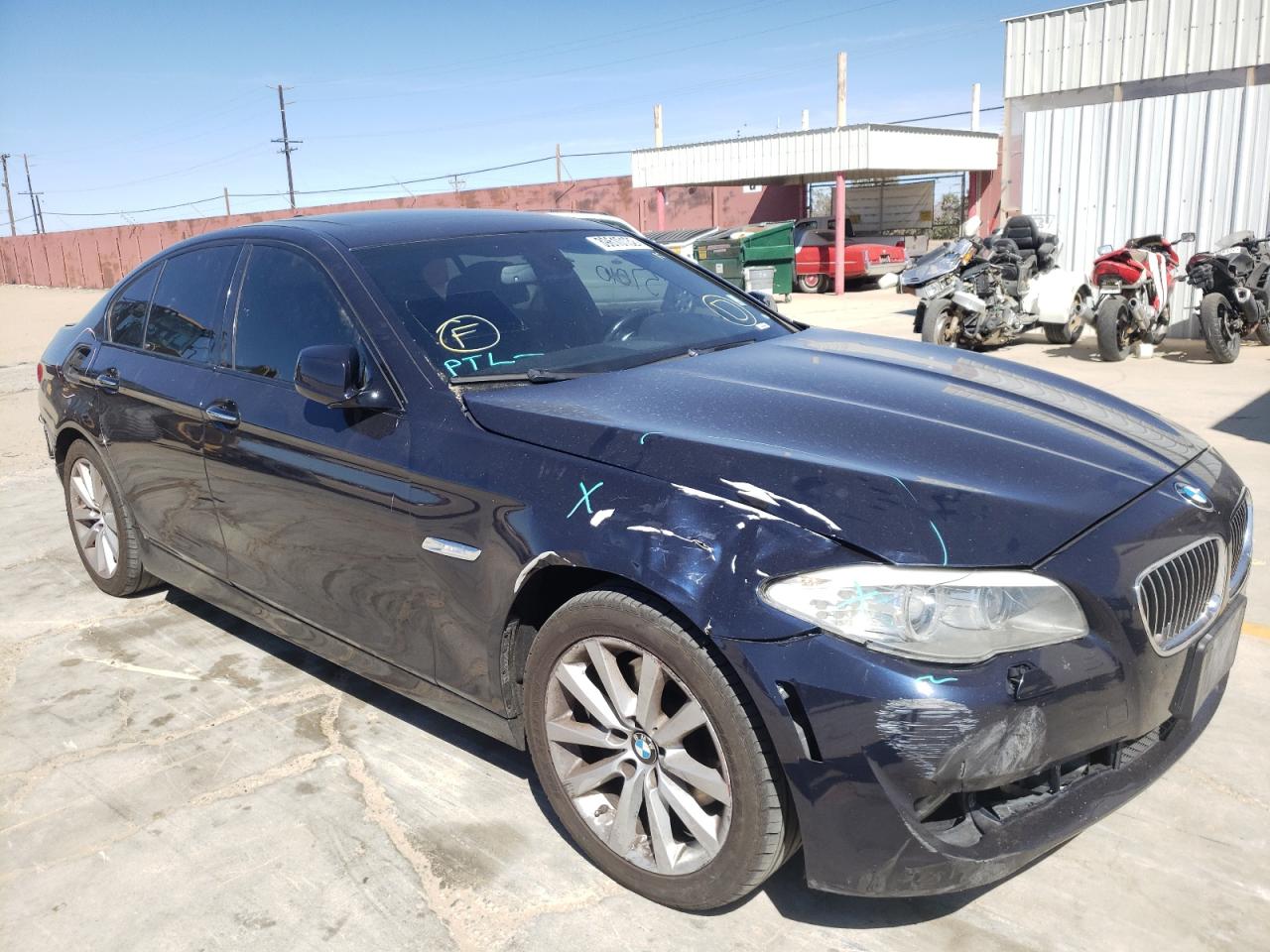 BMW 528 I 2012 with VIN WBAXG5C55CDW24434 - Photo from auction