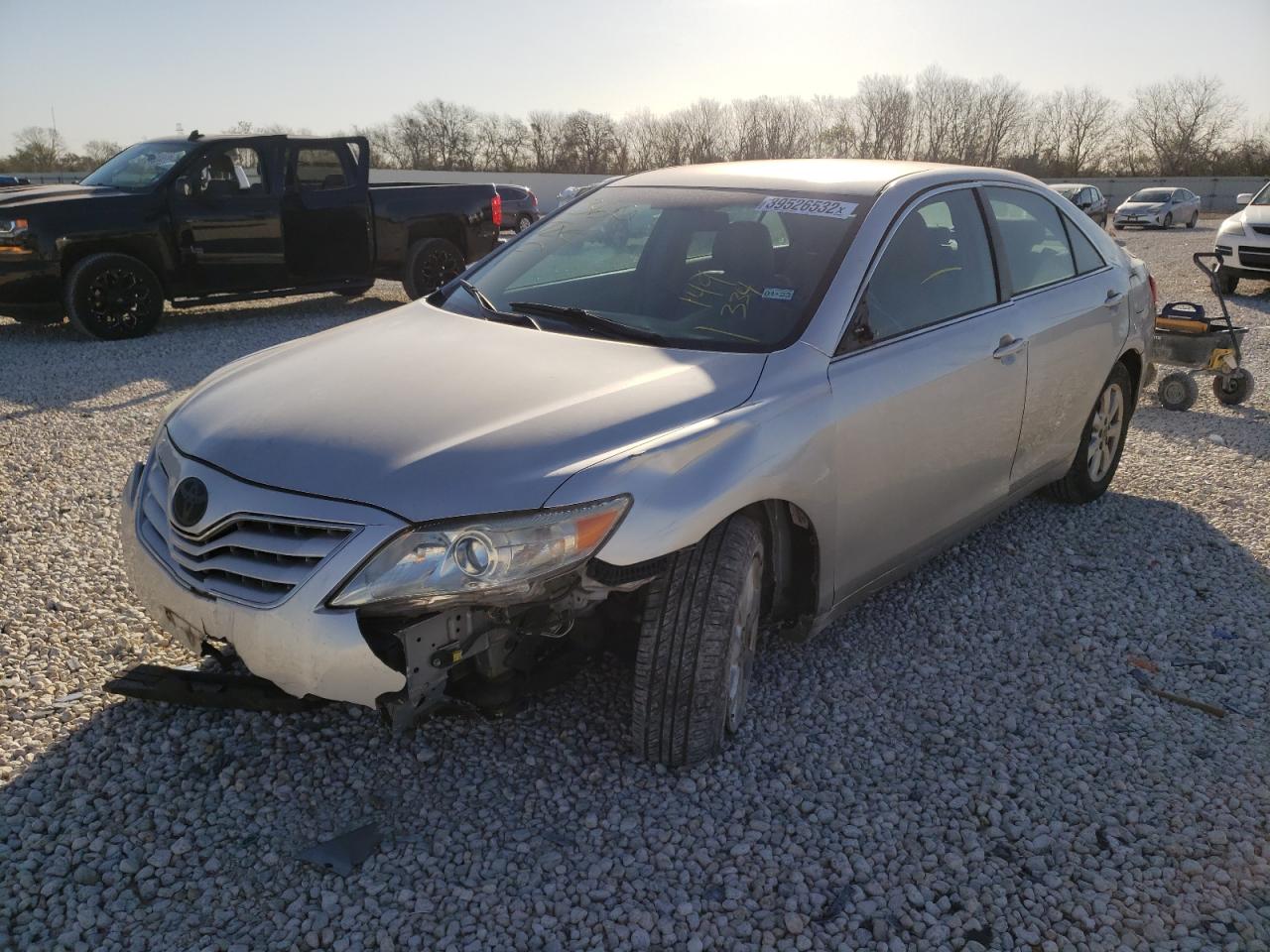 Photo 2 from auction – 2011 TOYOTA CAMRY BASE with VIN 4T4BF3EK4BR149334