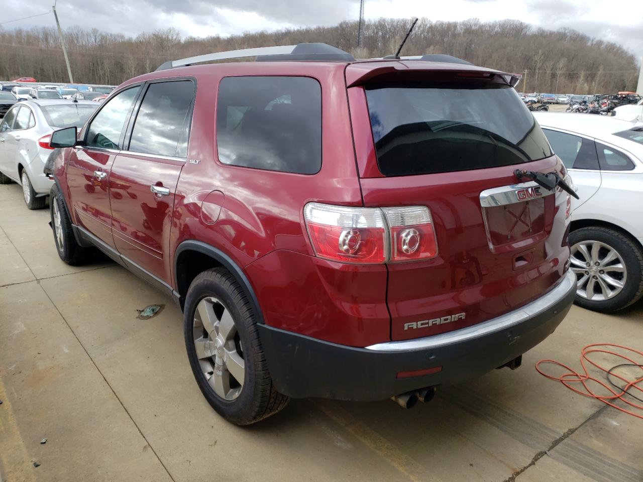 Photo 3 from auction – 2011 GMC ACADIA SLT with VIN 1GKKVRED1BJ117954
