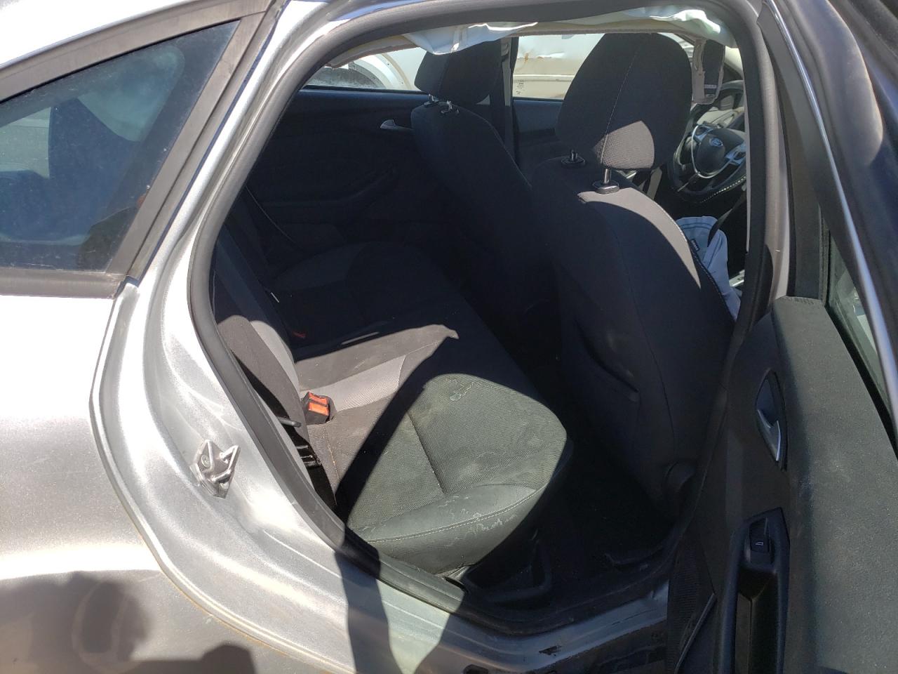 Photo 6 from auction – 2014 FORD FOCUS SE with VIN 1FADP3F29EL242272