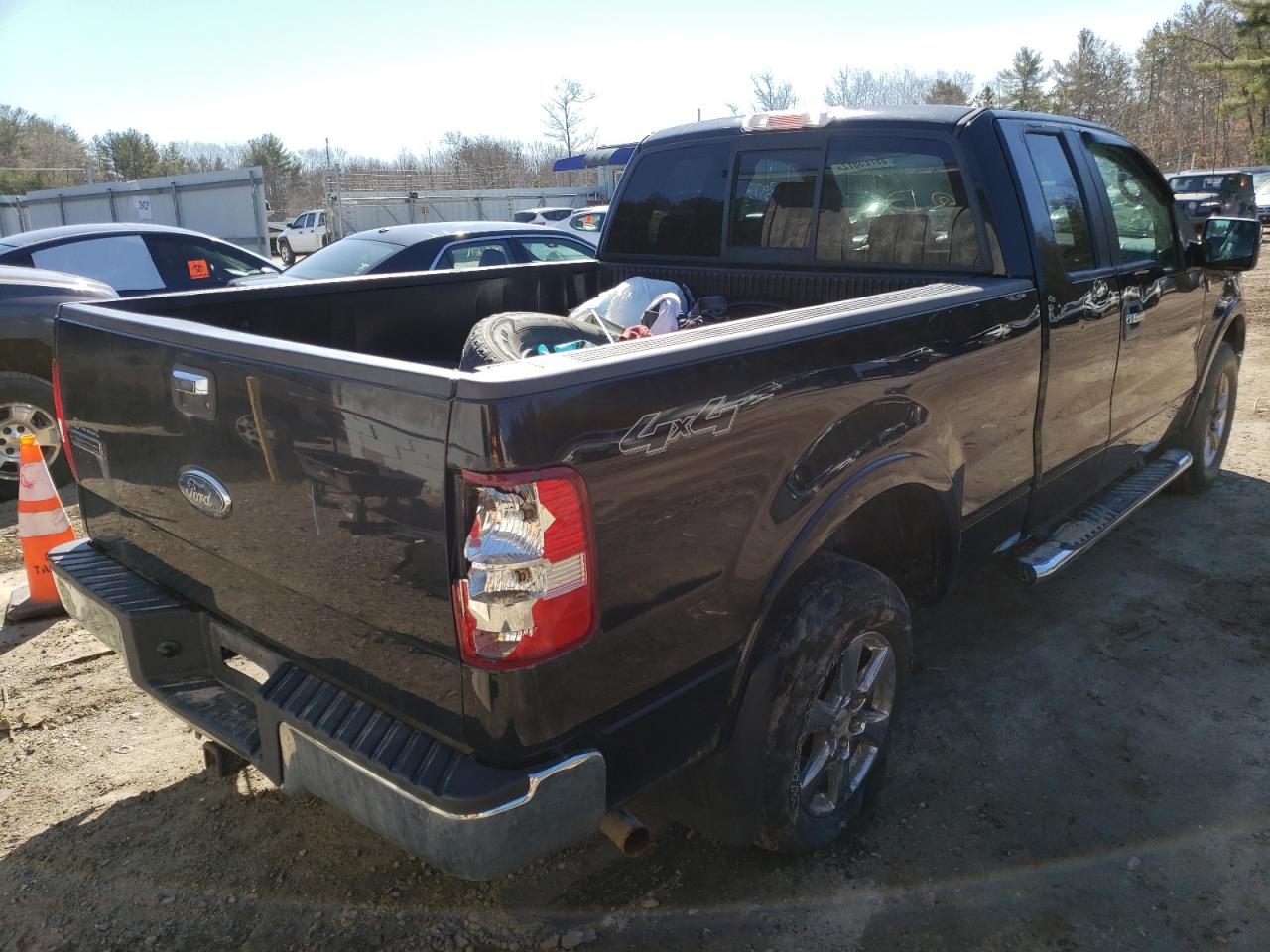 Photo 4 from auction – 2007 FORD F150 with VIN 1FTPX14527NA54435