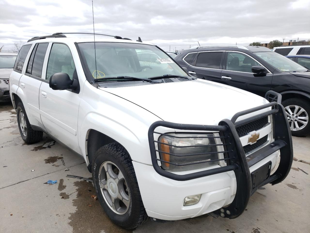 CHEVROLET TRAILBLAZE 2008 with VIN 1GNDS13S582132323 - Photo from auction
