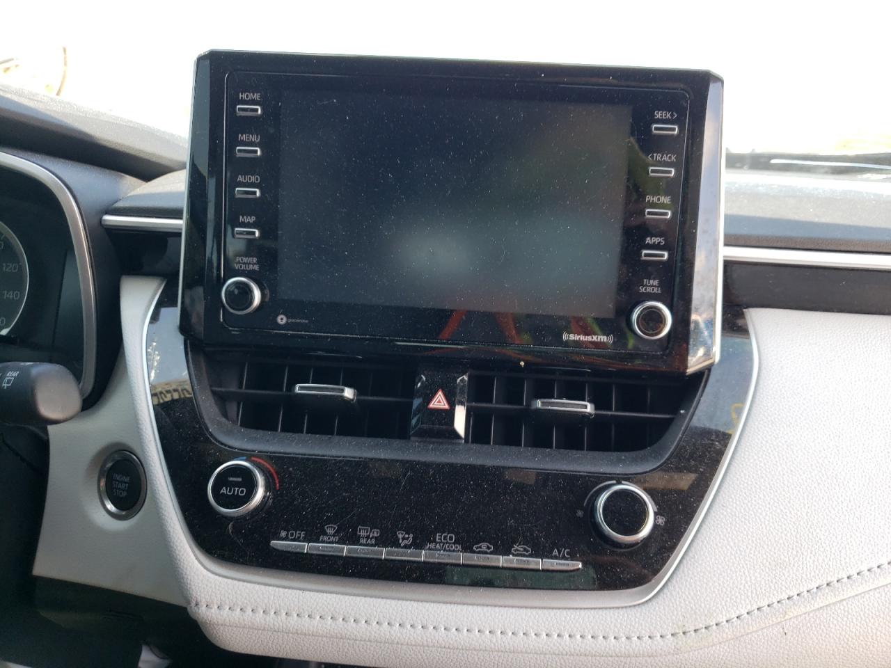 Photo 9 from auction – 2020 TOYOTA COROLLA SE with VIN JTNB4RBE3L3080077