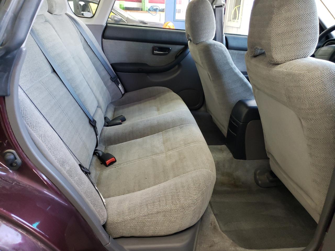 Photo 6 from auction – 2000 SUBARU LEGACY L with VIN 4S3BE635XY7212959