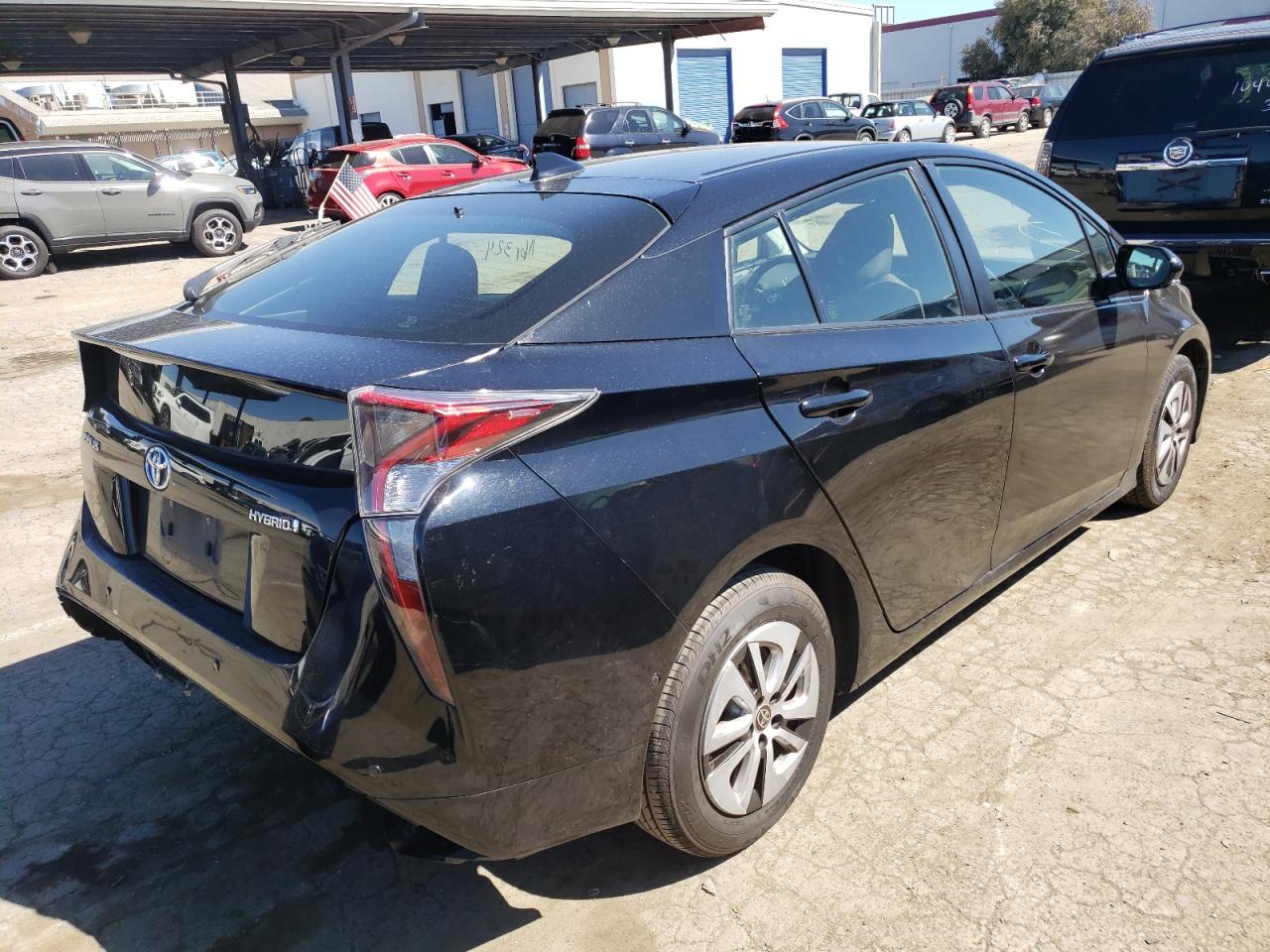 Photo 4 from auction – 2018 TOYOTA PRIUS with VIN JTDKBRFU0J3590556