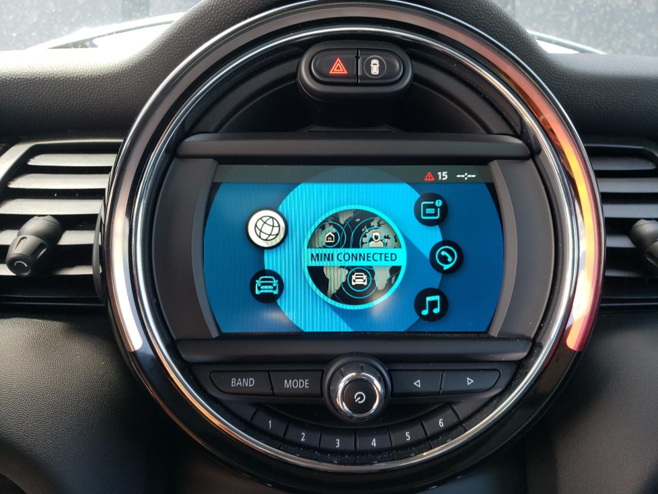 Photo 9 from auction – 2021 MINI COOPER S with VIN WMWXU9C09M2N54180