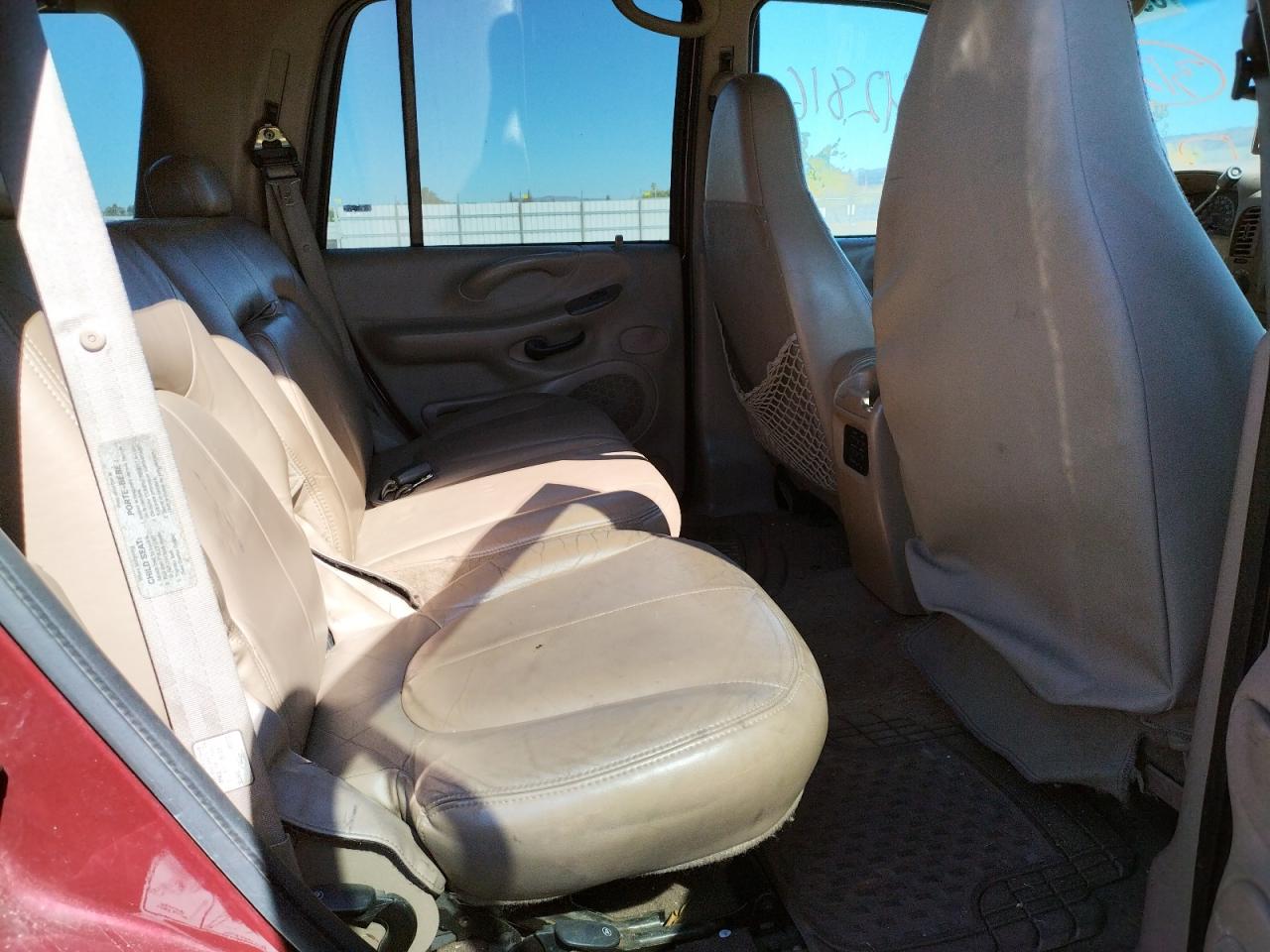 Photo 6 from auction – 1998 FORD EXPEDITION with VIN 1FMPU18L7WLC04658