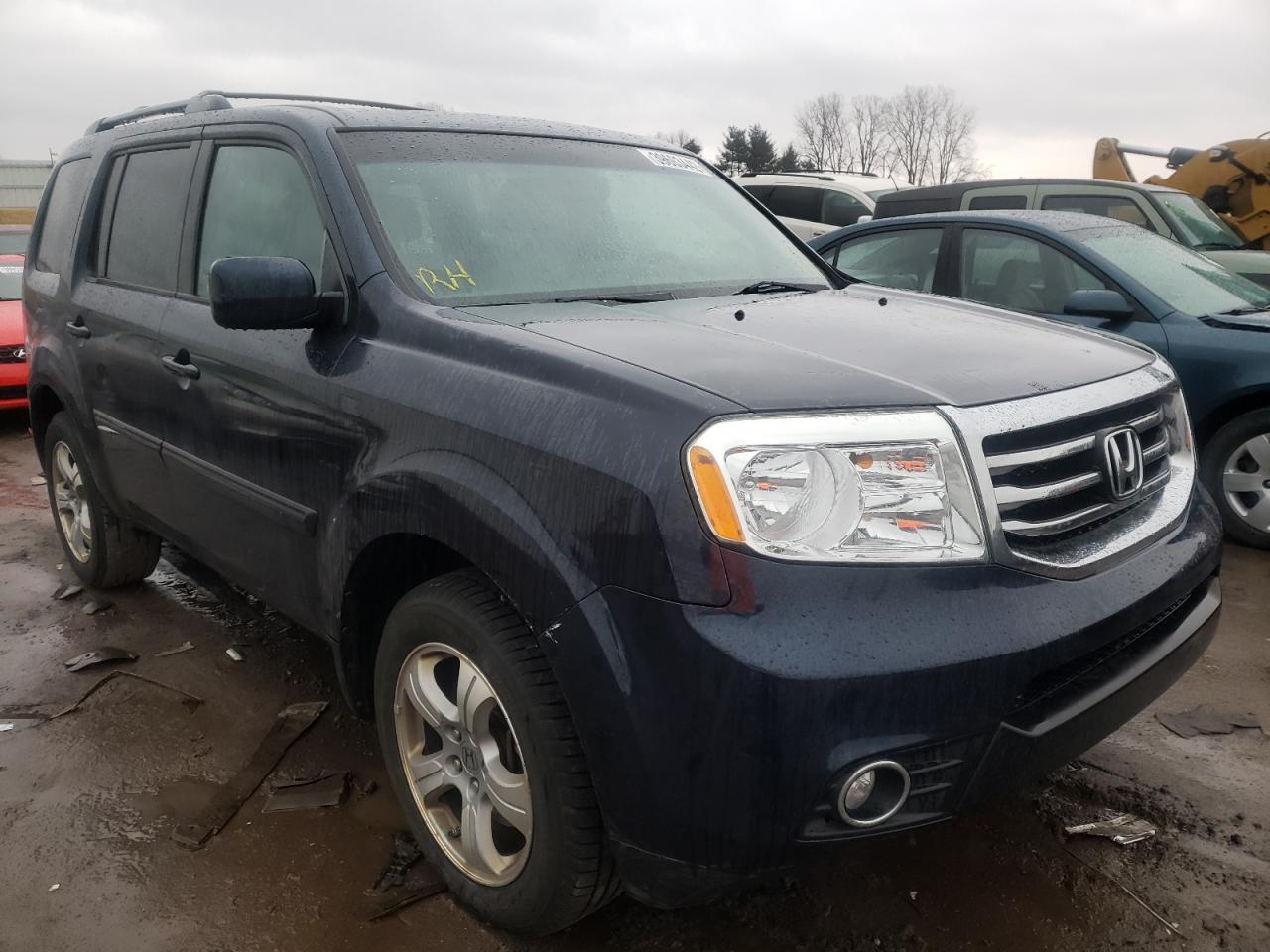 HONDA PILOT EXL 2012 with VIN 5FNYF4H53CB073636 - Photo from auction