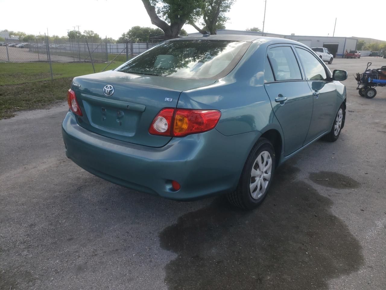 Photo 4 from auction – 2009 TOYOTA COROLLA with VIN JTDBL40E999041982