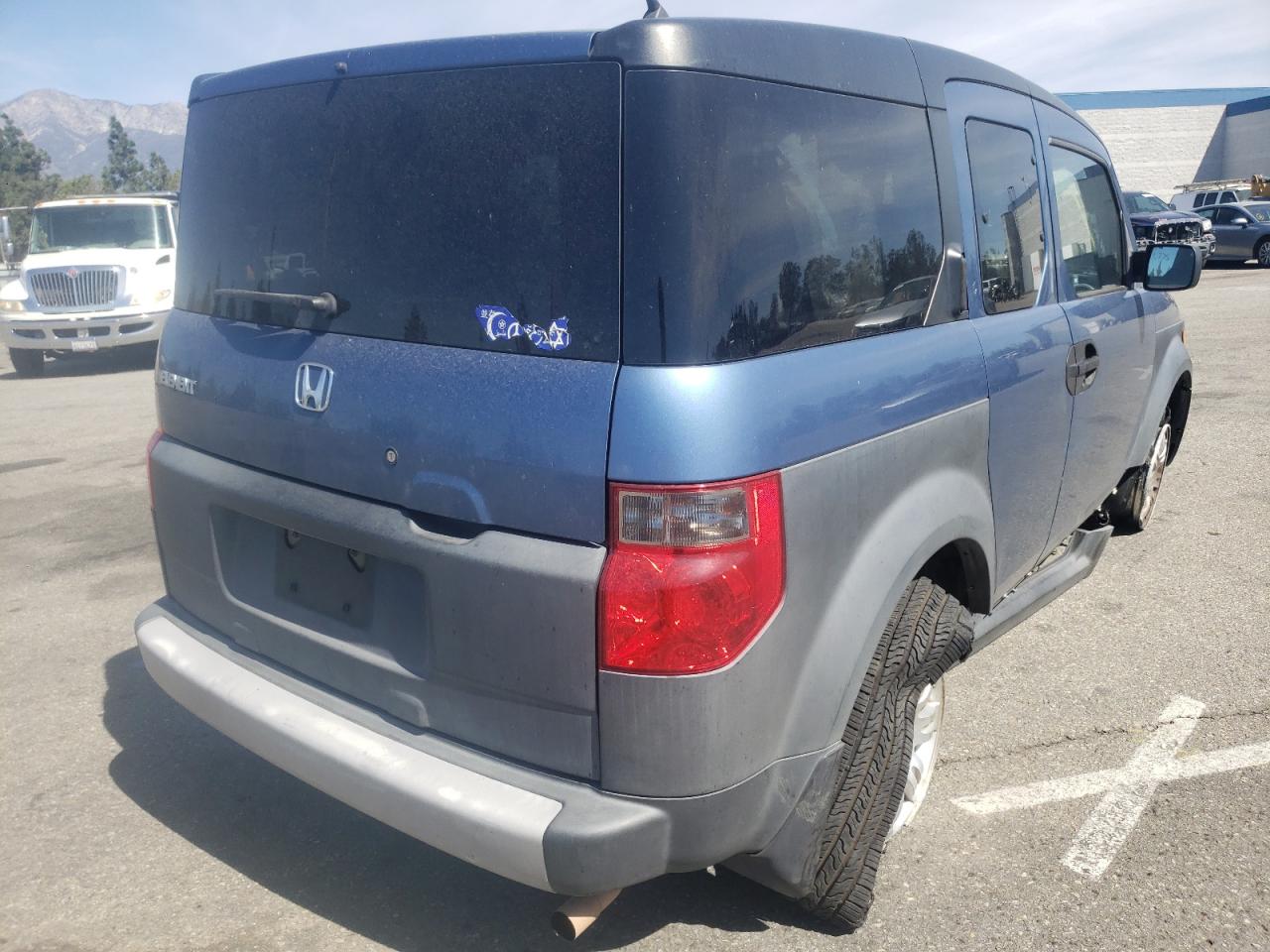 Foto 4 de la subasta – 2008 HONDA ELEMENT con VIN 5J6YH18388L013311
