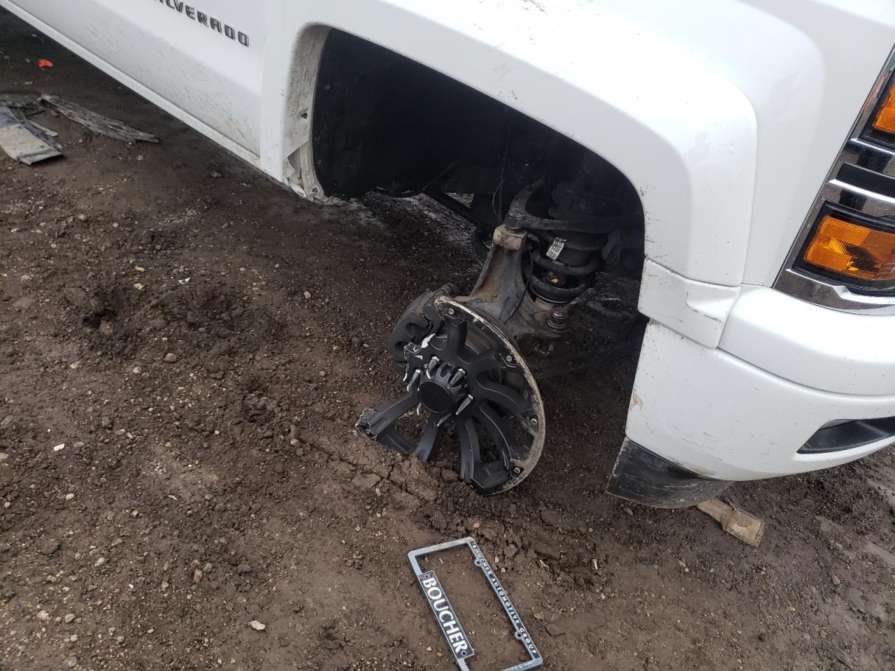 Photo 10 from auction – 2014 CHEVROLET SILVERADO with VIN 3GCUKREC7EG115278