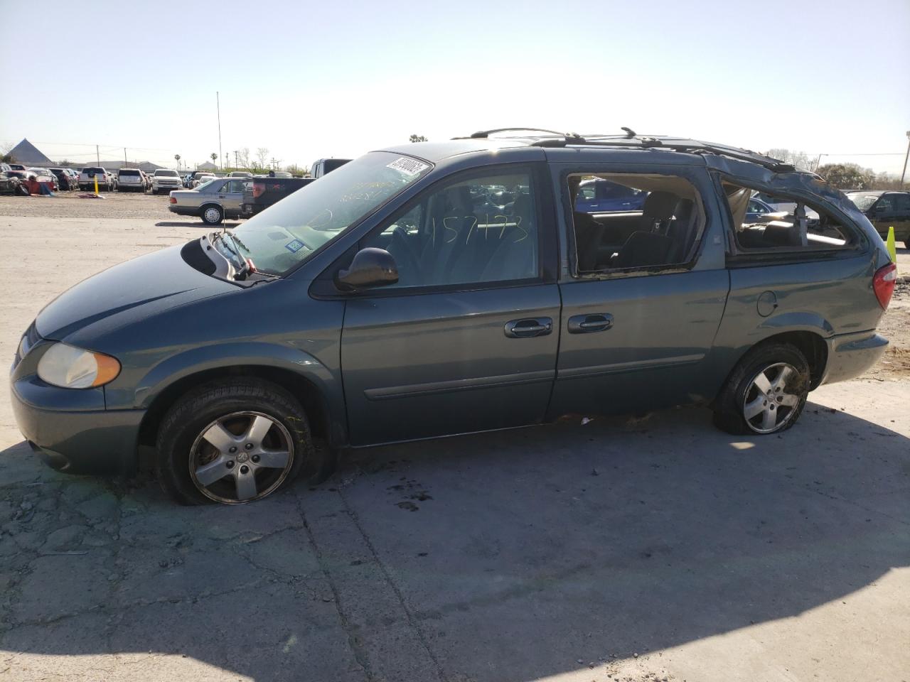 Photo 9 from auction – 2006 DODGE GRAND CARA with VIN 2D4GP44L36R884281