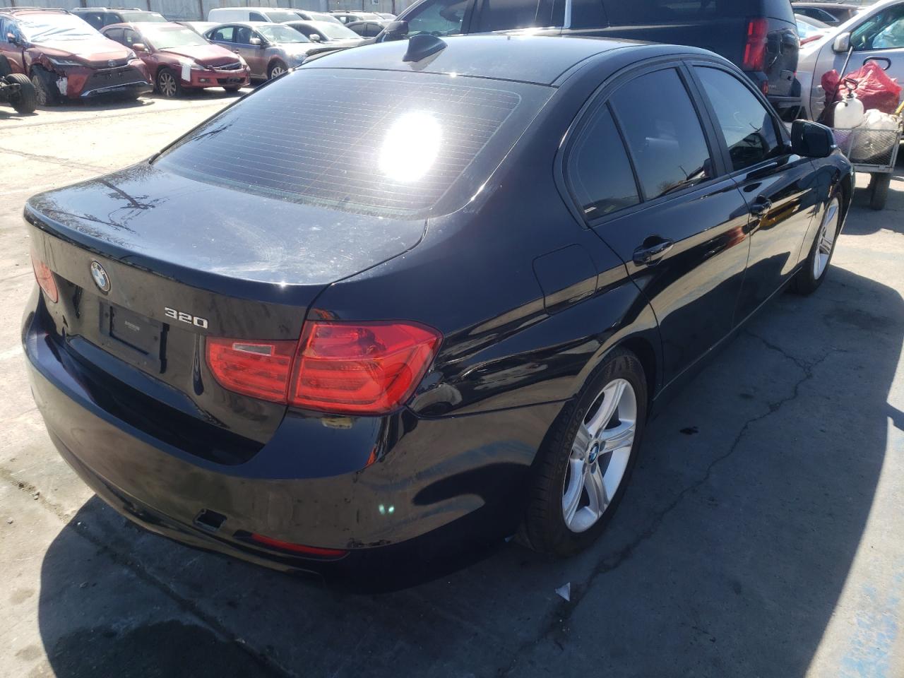 Photo 4 from auction – 2015 BMW 320 I with VIN WBA3B1C50FP681309