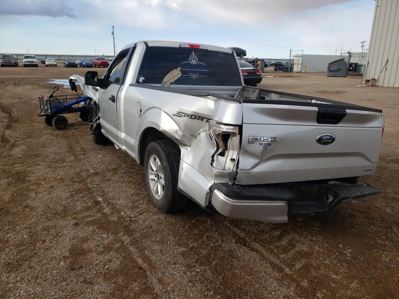Photo 3 from auction – 2016 FORD F150 with VIN 1FTMF1C81GFA29960