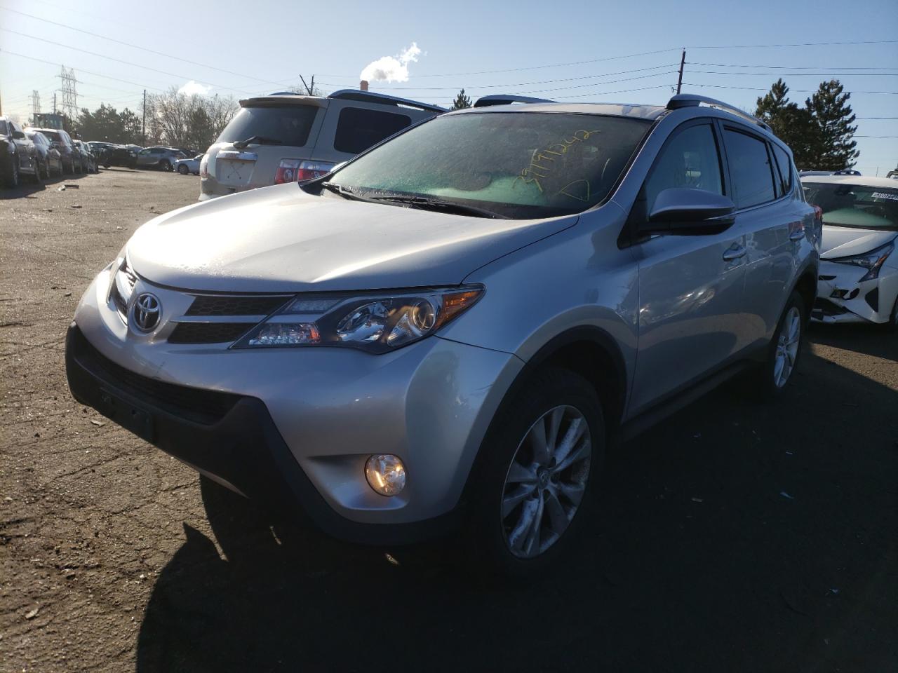 Photo 2 from auction – 2014 TOYOTA RAV4 LIMIT with VIN JTMDFREV3ED054711