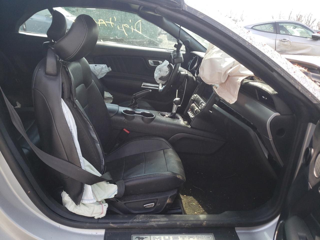 Photo 5 from auction – 2018 FORD MUSTANG with VIN 1FATP8UH6J5138739