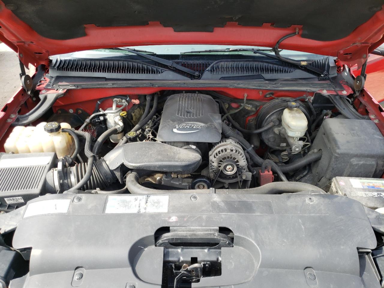 Photo 7 from auction – 2005 CHEVROLET SILVERADO with VIN 2GCEK13T951168582