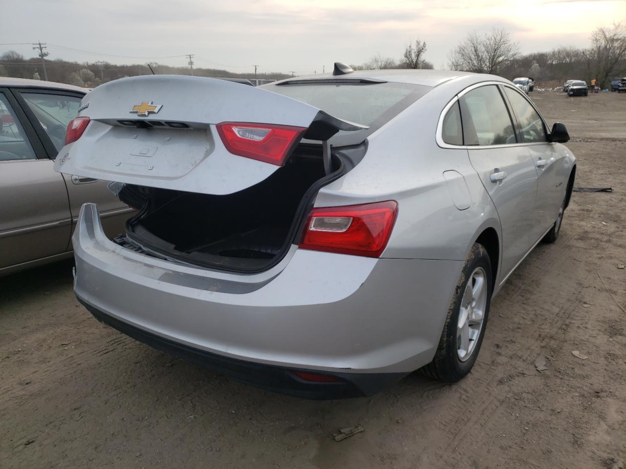 Photo 4 from auction – 2018 CHEVROLET MALIBU LS with VIN 1G1ZB5ST4JF277411