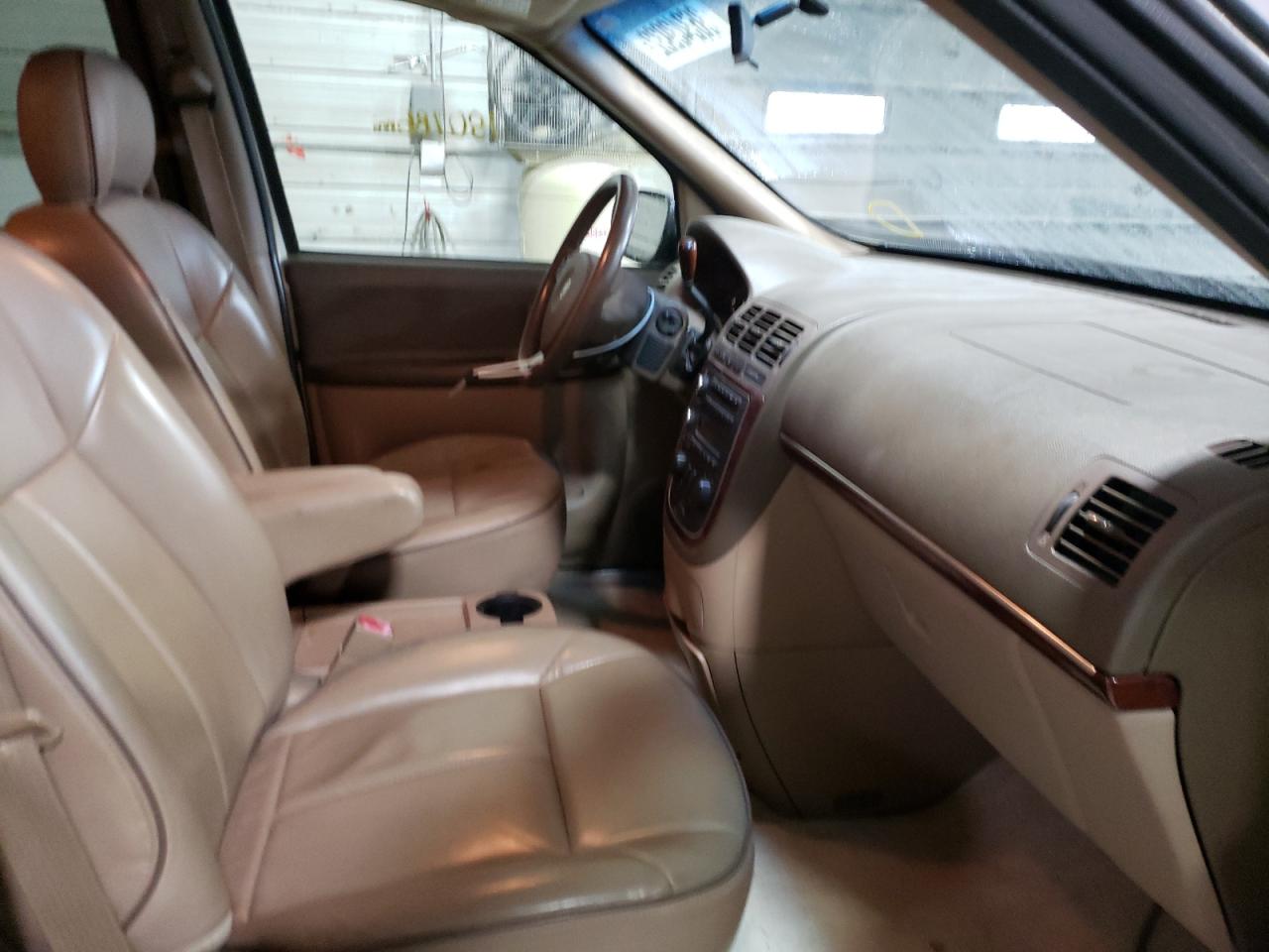 Photo 5 from auction – 2006 BUICK TERRAZA CX with VIN 5GADV33L16D186600