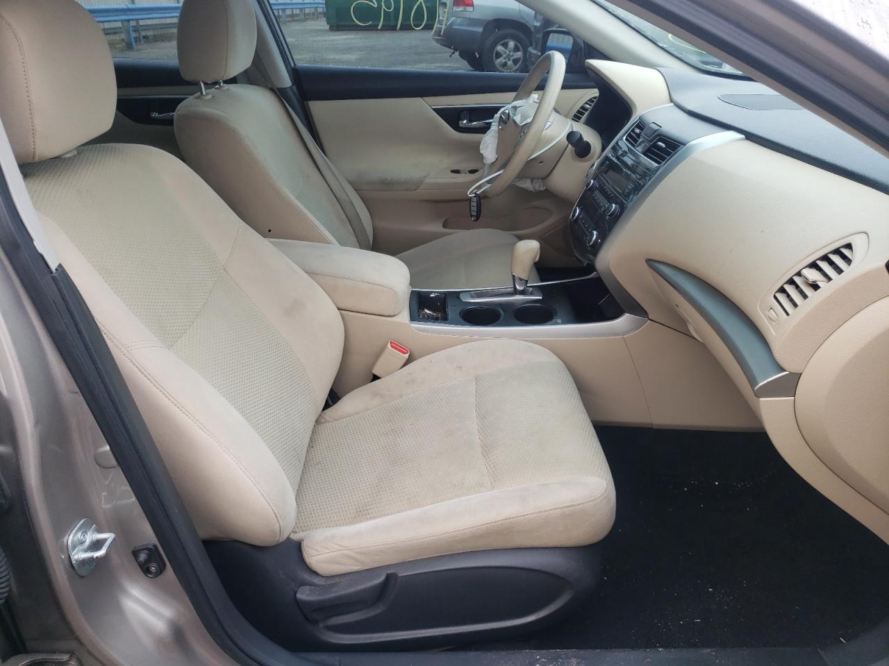 Photo 5 from auction – 2015 NISSAN ALTIMA 2.5 with VIN 1N4AL3AP1FN300513