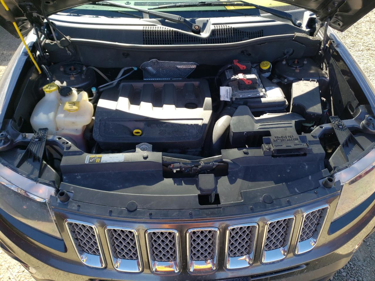 Photo 7 from auction – 2016 JEEP COMPASS LA with VIN 1C4NJDEB0GD588148