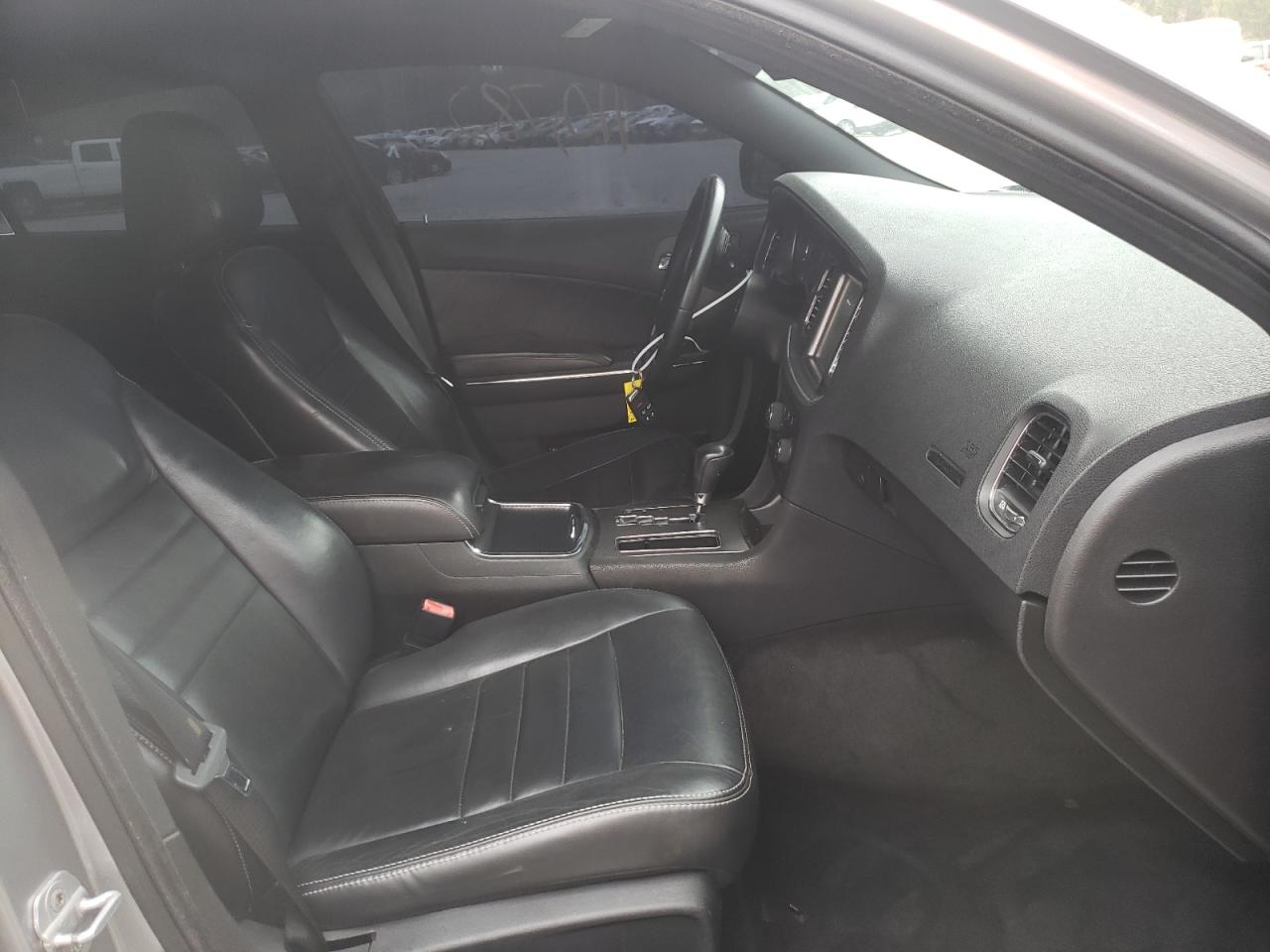 Photo 5 from auction – 2011 DODGE CHARGER R/ with VIN 2B3CL5CTXBH527390