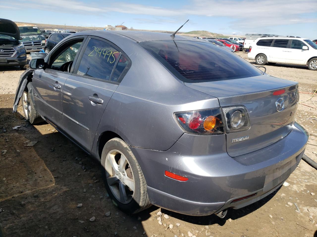 Photo 3 from auction – 2004 MAZDA 3 S with VIN JM1BK123041192259