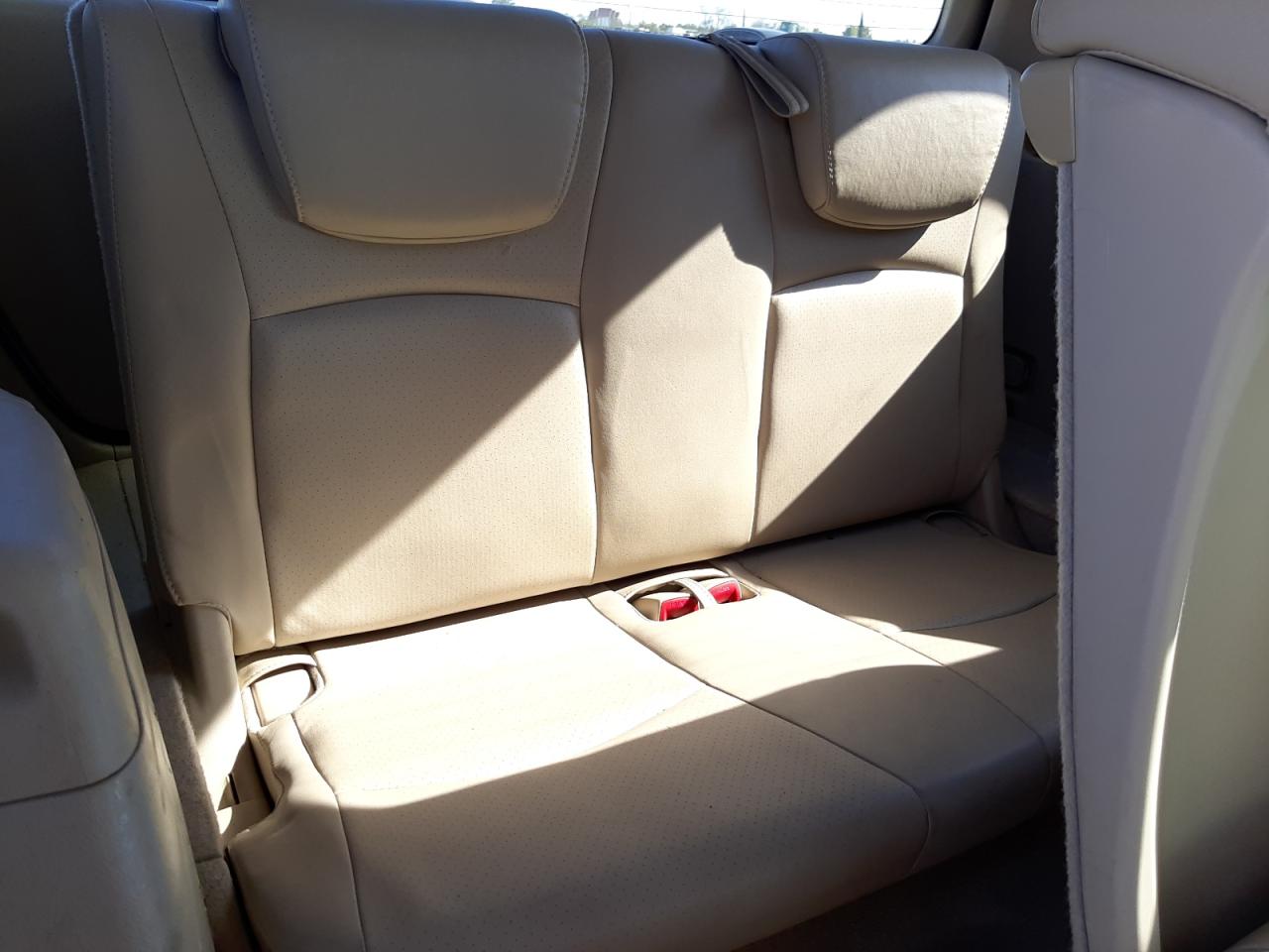 Photo 9 from auction – 2005 TOYOTA HIGHLANDER with VIN JTEEP21A650093484