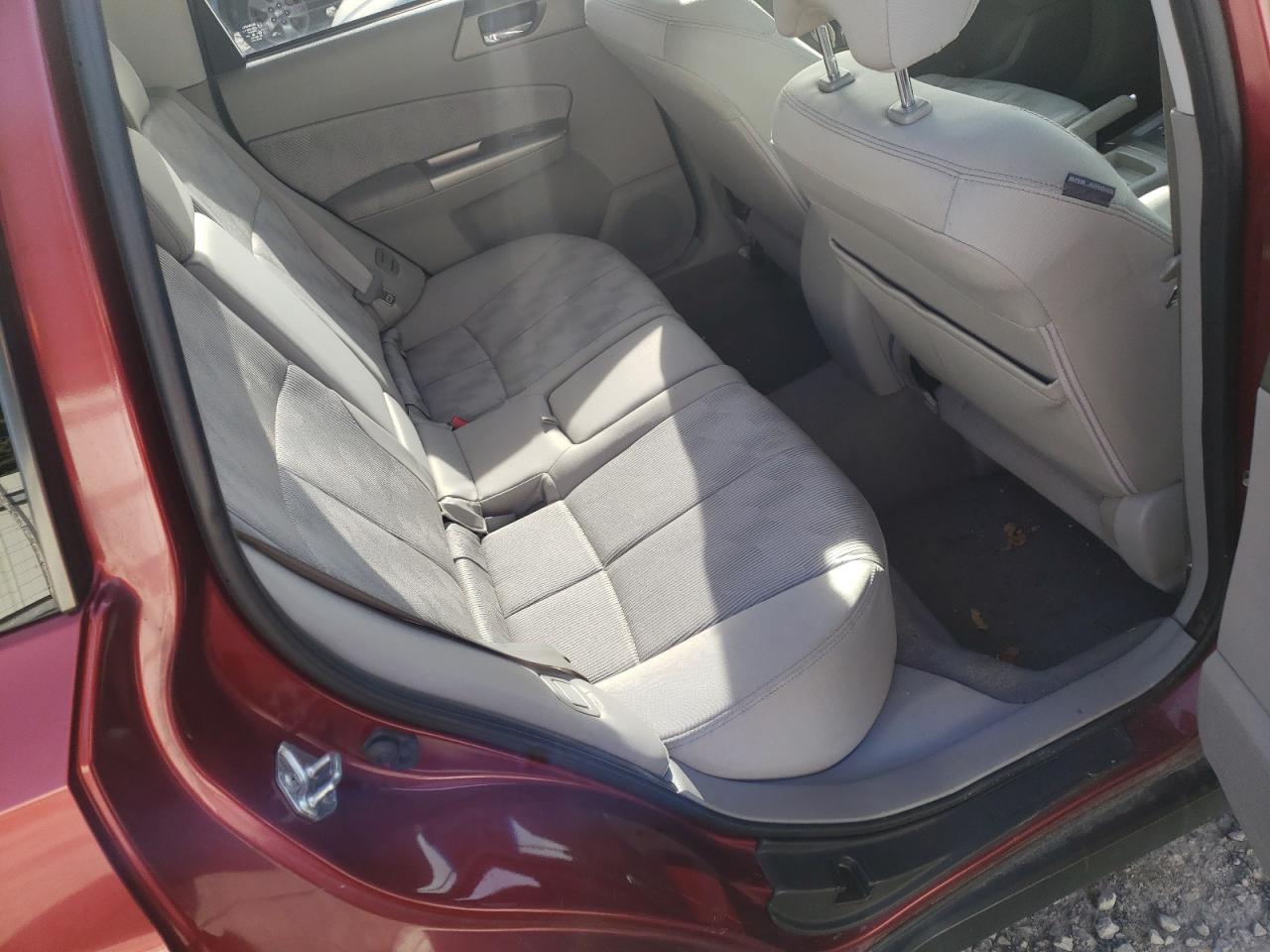 Photo 6 from auction – 2010 SUBARU FORESTER 2 with VIN JF2SH6CC6AH798647