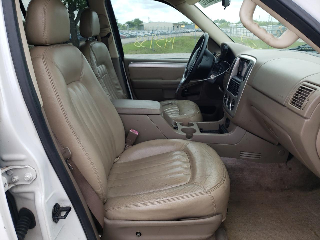 Photo 5 from auction – 2004 MERCURY MARINER with VIN 4M2ZU66K44UJ26426