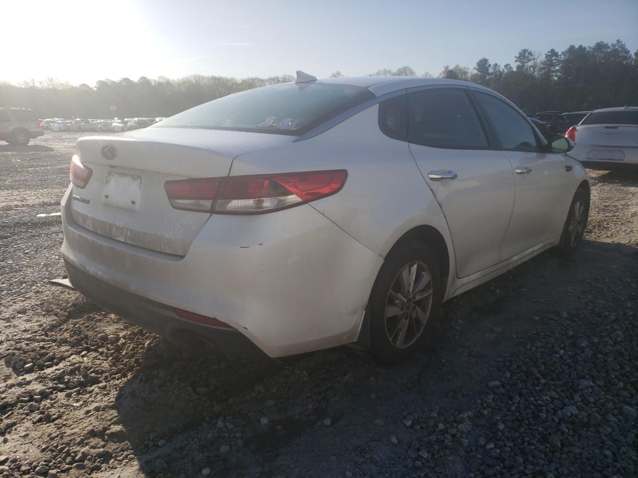 Photo 4 from auction – 2016 KIA OPTIMA LX with VIN KNAGT4L3XG5095664
