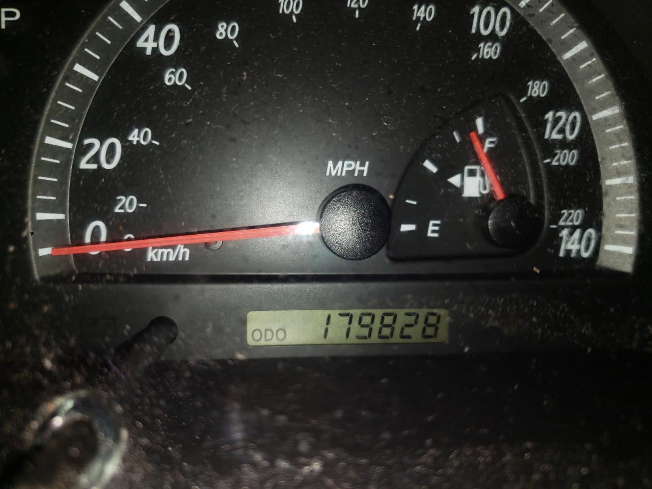 Photo 8 from auction – 2003 TOYOTA CAMRY LE with VIN 4T1BE30K43U687716
