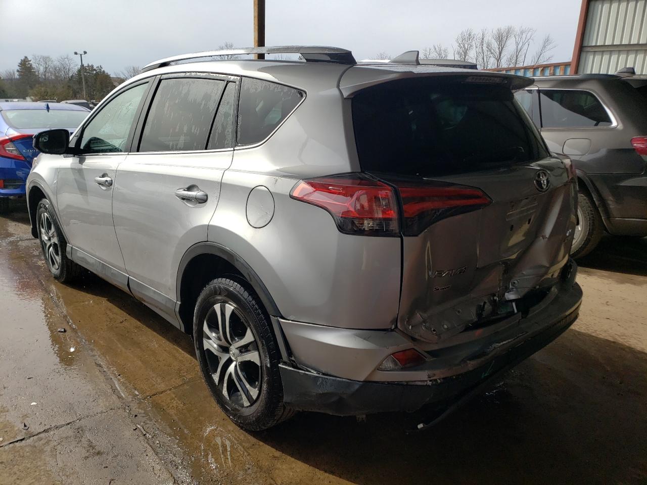 Photo 3 from auction – 2017 TOYOTA RAV4 LE with VIN 2T3BFREV7HW541697