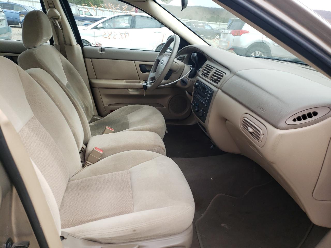 Photo 5 from auction – 2004 FORD TAURUS LX with VIN 1FAFP52U04A107462