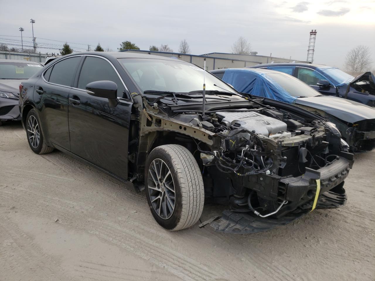 LEXUS ES 350 2017 with VIN 58ABK1GG3HU038276 - Photo from auction