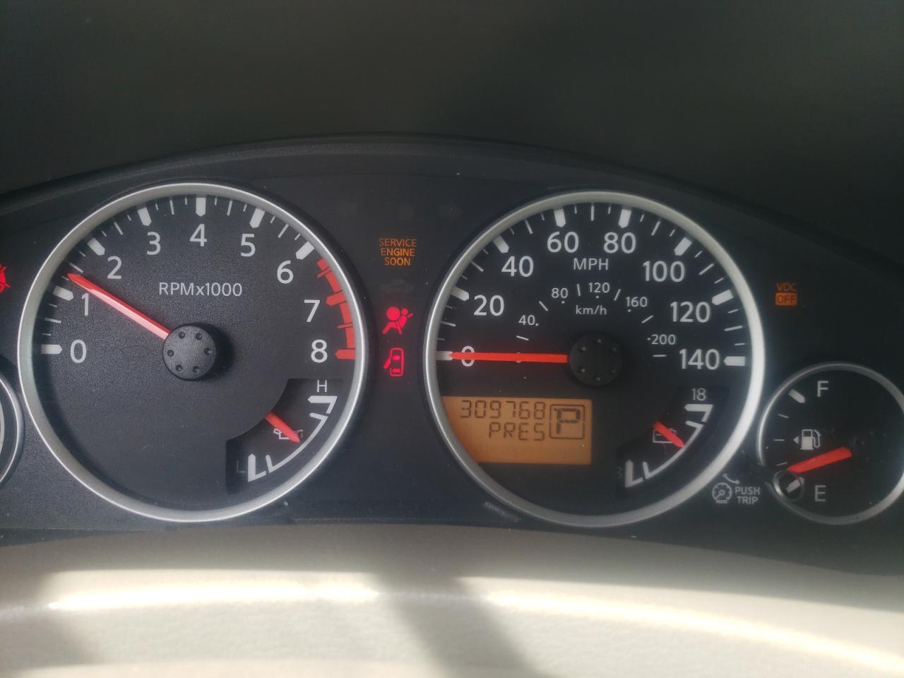 Photo 8 from auction – 2011 NISSAN PATHFINDER with VIN 5N1AR1NN0BC621935