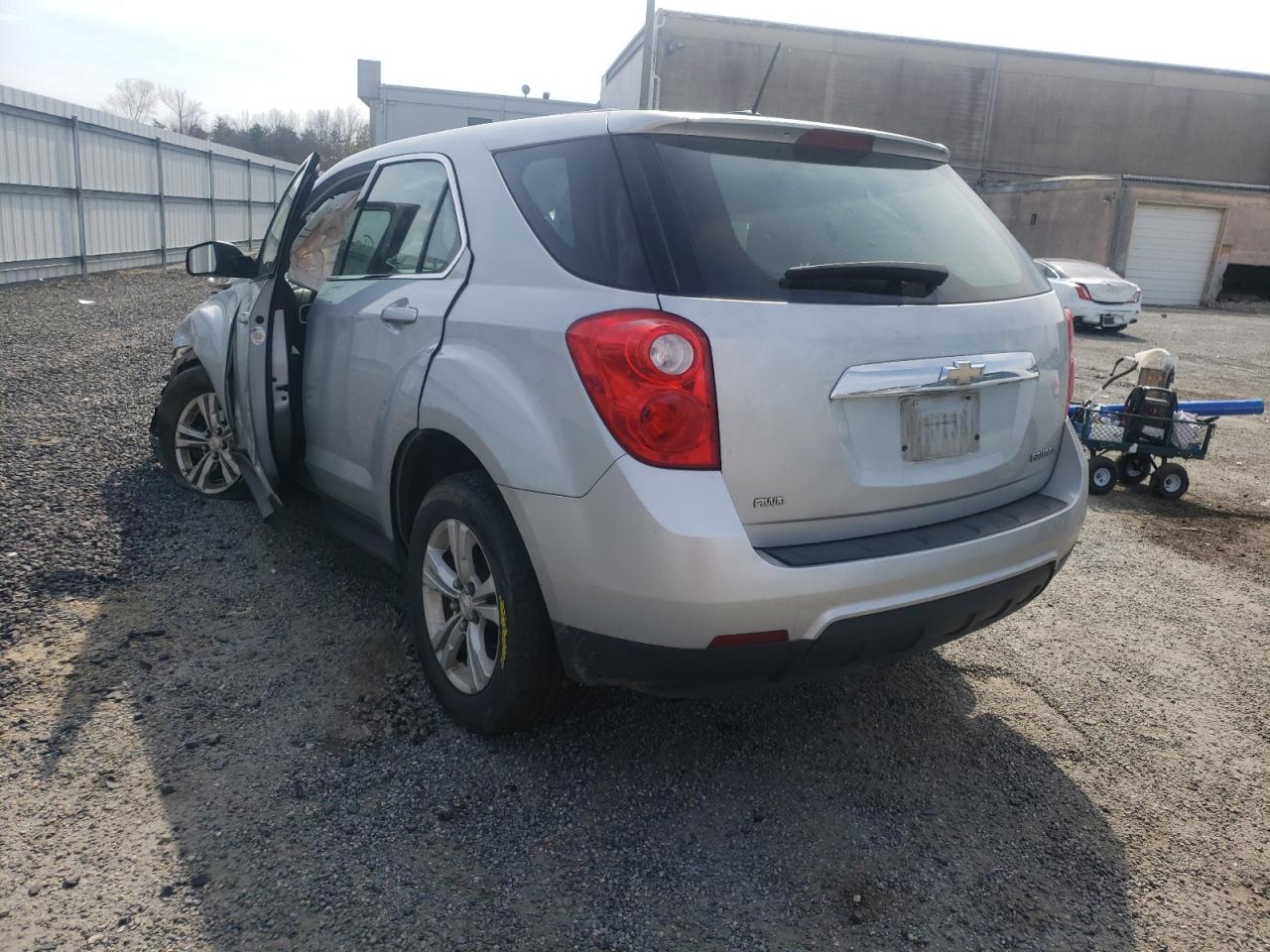 Photo 3 from auction – 2015 CHEVROLET EQUINOX LS with VIN 2GNFLEEK6F6328796