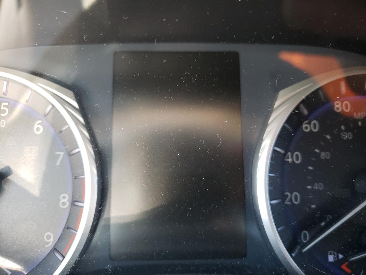 Photo 8 from auction – 2014 INFINITI Q50 BASE with VIN JN1BV7AP8EM688881