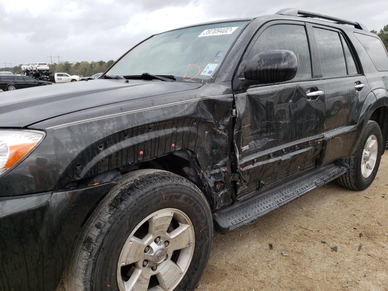 Photo 9 from auction – 2006 TOYOTA 4RUNNER SR with VIN JTEZU14R468047161