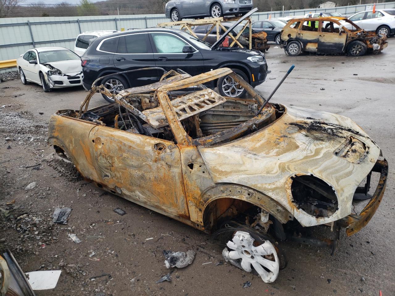 Photo 9 from auction – 2009 MINI COOPER S with VIN WMWMS33539TG89208