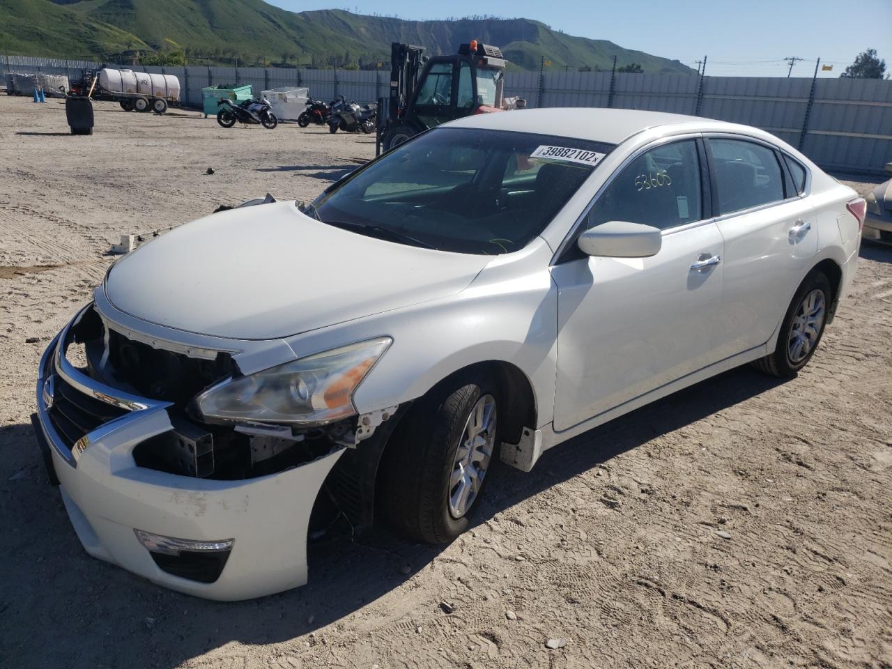 Photo 2 from auction – 2015 NISSAN ALTIMA 2.5 with VIN 1N4AL3APXFC476164