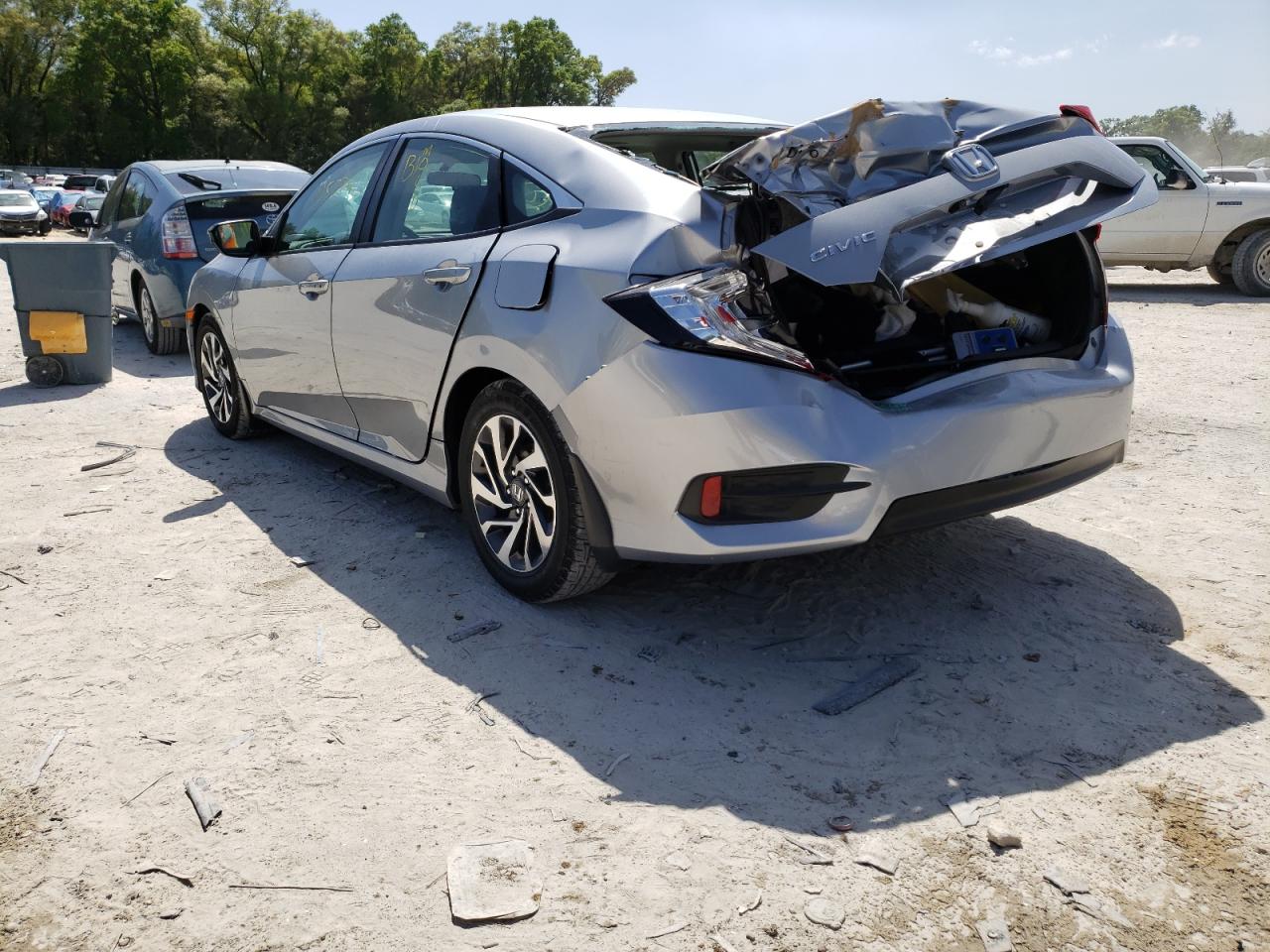 Foto 3 de la subasta – 2016 HONDA CIVIC EX con VIN 19XFC2F76GE097417