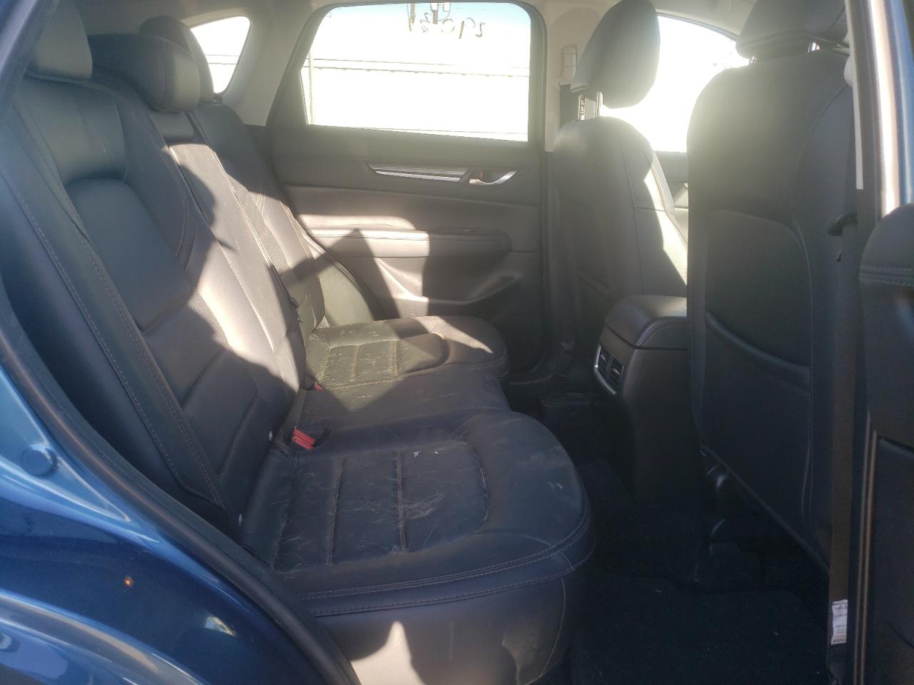 Photo 6 from auction – 2020 MAZDA CX-5 GRAND with VIN JM3KFBDM1L0727837