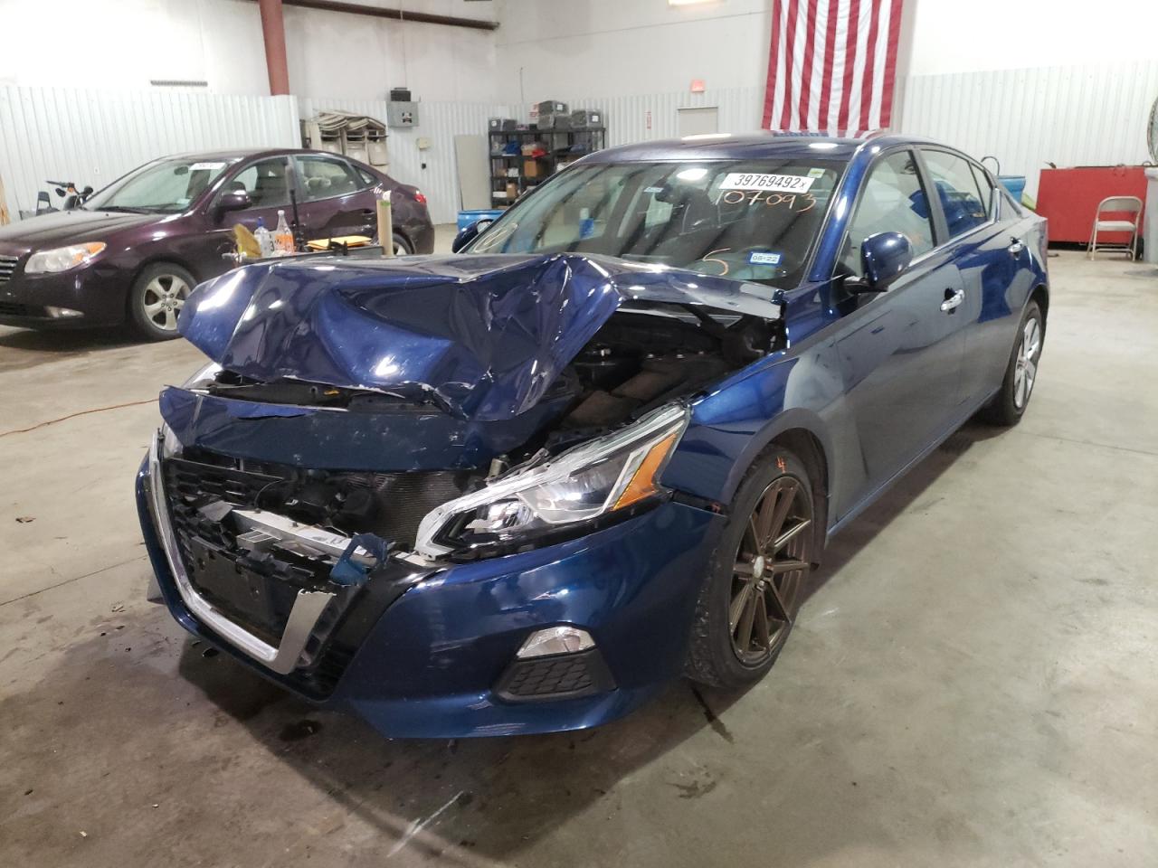 Photo 2 from auction – 2019 NISSAN ALTIMA S with VIN 1N4BL4BV8KC107093